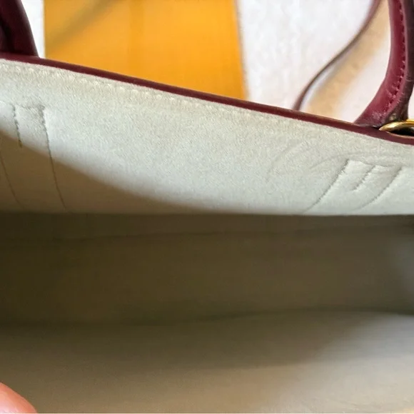 Louis Vuitton Monogram Cuir Plume Very Tote MM Mastic Raisin - Picture 4 of 12